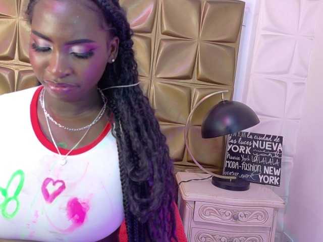 SaharaBailey live cam on BongaCams