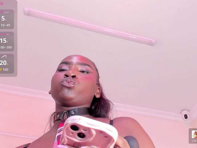 SaharaBailey live cam on BongaCams