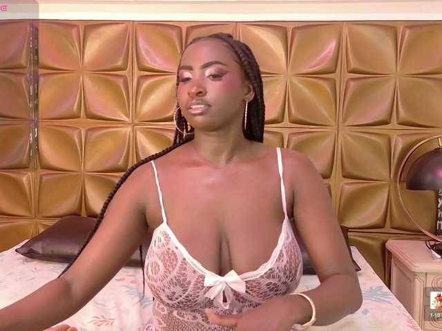 SaharaBailey live cam on BongaCams