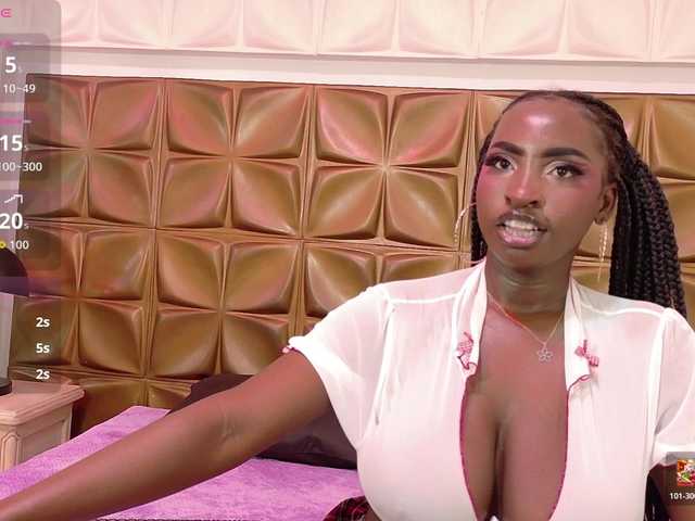 SaharaBailey live cam on BongaCams