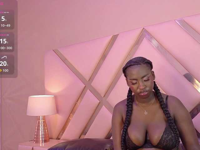 SaharaBailey live cam on BongaCams