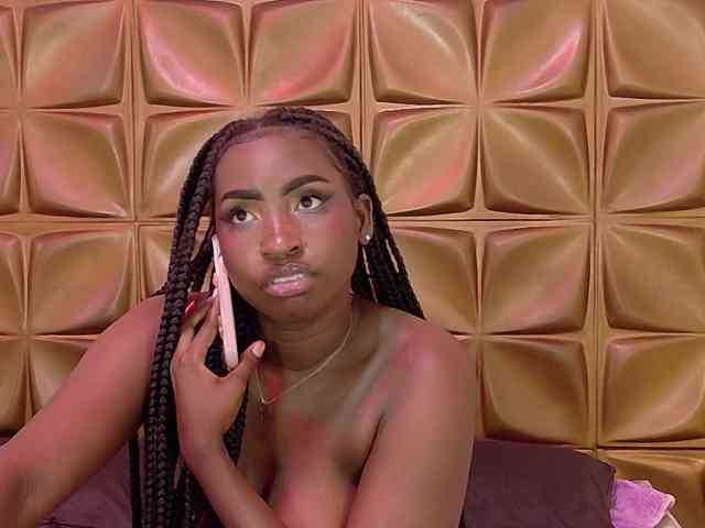 SaharaBailey webcam