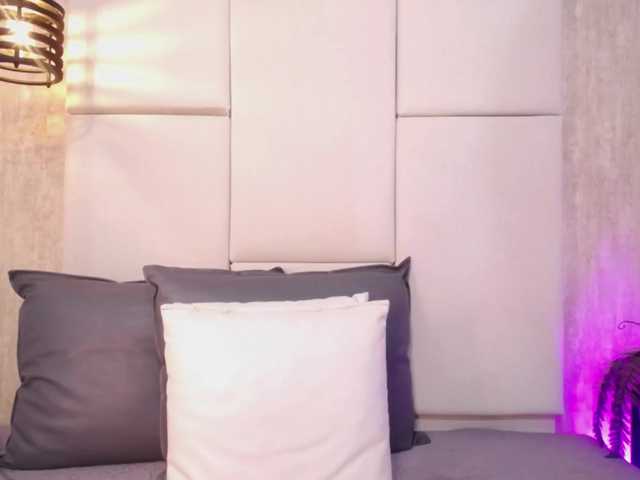 Charlotte-fuentes live cam on BongaCams