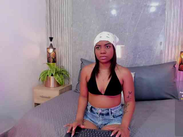 Charlotte-fuentes webcam