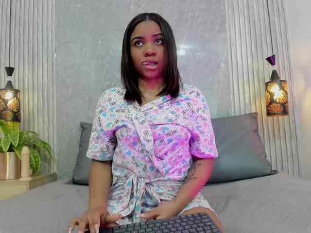 Charlotte-fuentes webcam