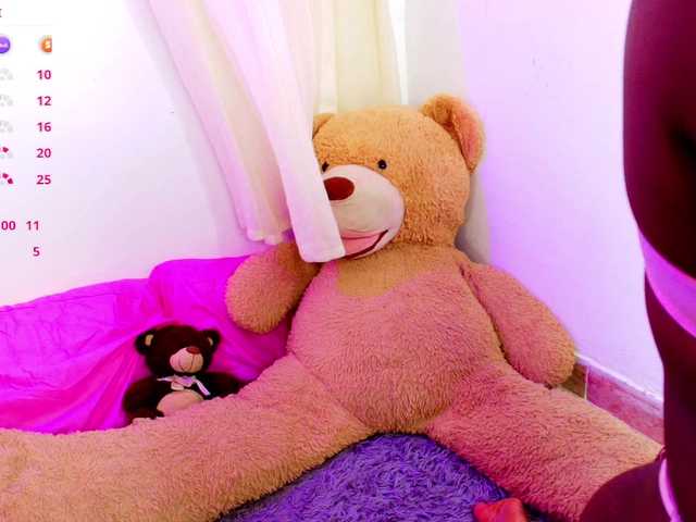 sweetmia-5 live cam on BongaCams
