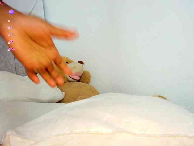 sweetmia-5 webcam