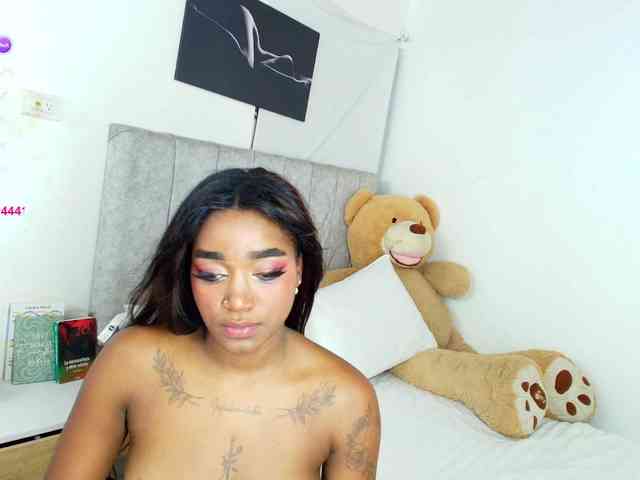 sweetmia-5 webcam