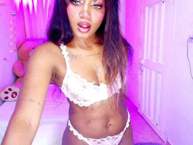 sweetmia-5 webcam