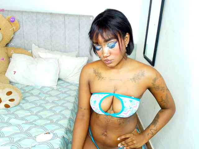 sweetmia-5 webcam