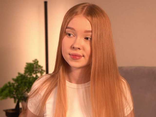 Gazeshn's BongaCams show and profile