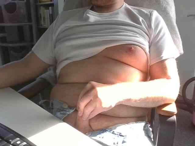 richard971 Live Webcam on BongaCams