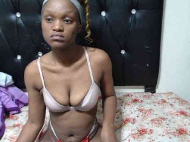 Henny02267 webcam