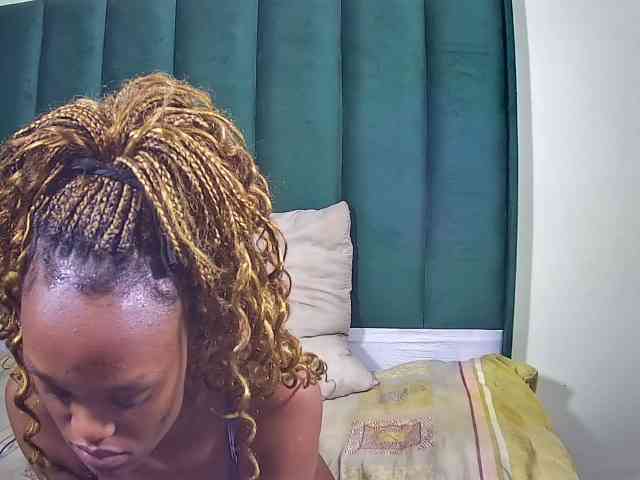 Henny02267 webcam