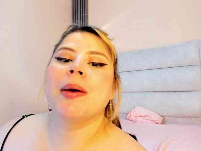 Amy-Thompson webcam