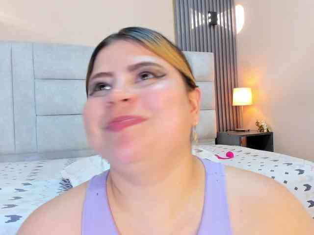 Amy-Thompson webcam