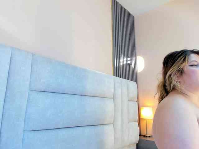 Amy-Thompson webcam