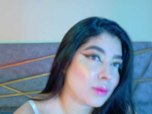 Agatha-Lynx live cam on BongaCams