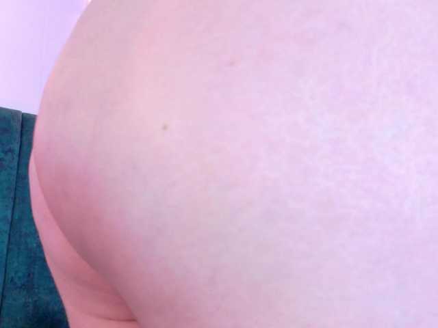 Agatha-Lynx live cam on BongaCams