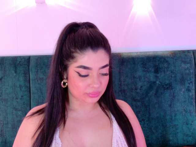 Agatha-Lynx live cam on BongaCams