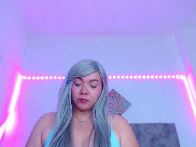 forbidden-cougar live cam on BongaCams
