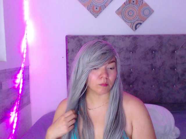 forbidden-cougar live cam on BongaCams