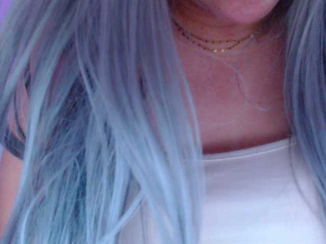 forbidden-cougar live cam on BongaCams