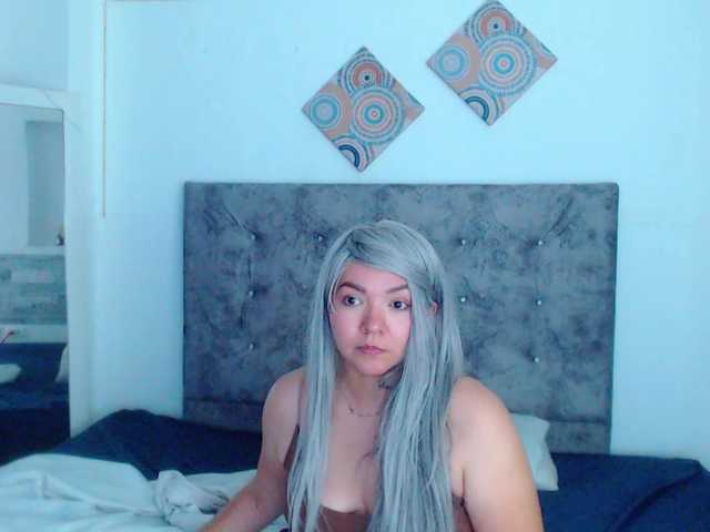 forbidden-cougar's BongaCams show and profile