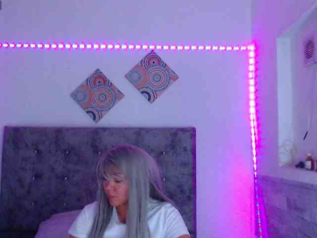 forbidden-cougar webcam