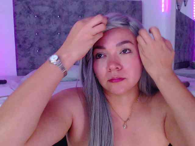 forbidden-cougar webcam