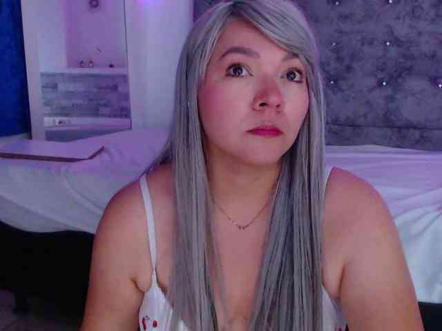 forbidden-cougar webcam