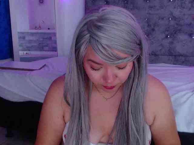 forbidden-cougar webcam