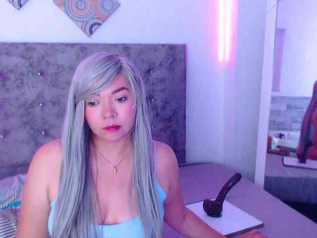 forbidden-cougar Live Webcam on BongaCams