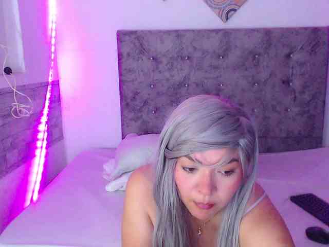 forbidden-cougar webcam