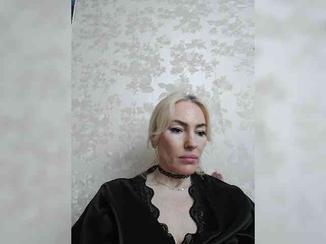 White00Pearl webcam