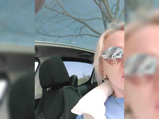 White00Pearl webcam