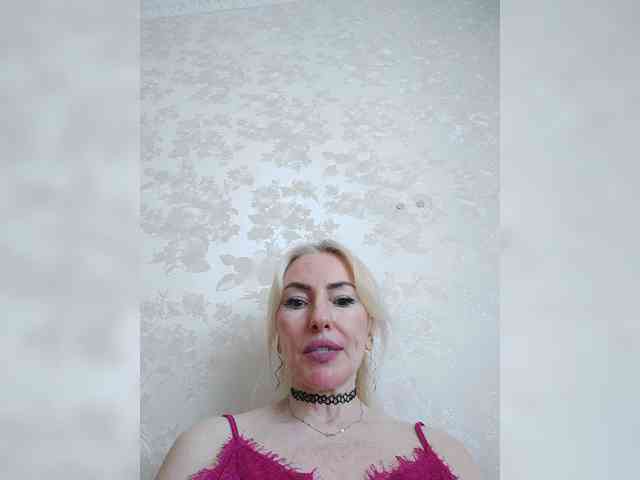 White00Pearl webcam