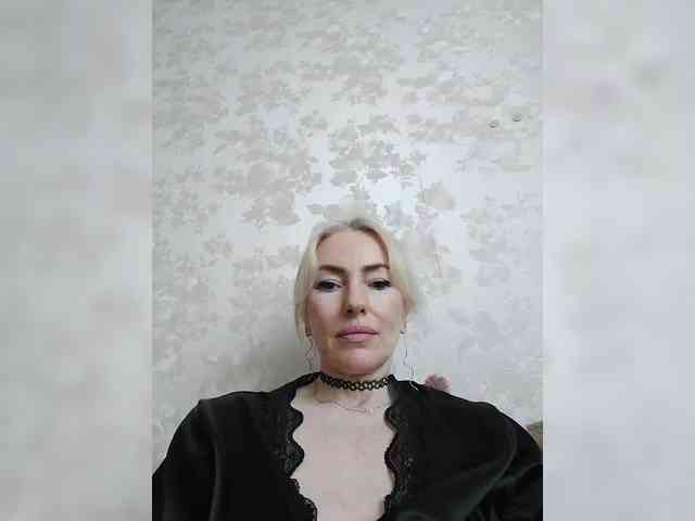 White00Pearl webcam