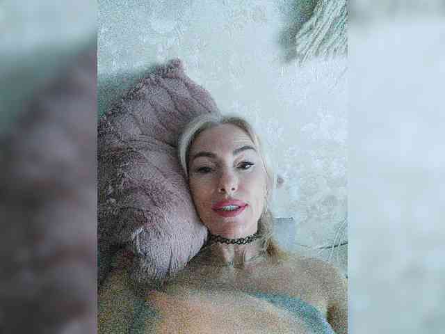 White00Pearl webcam