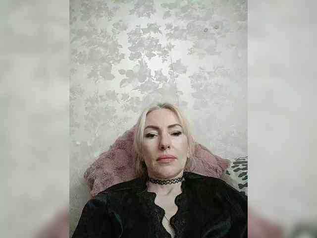White00Pearl webcam