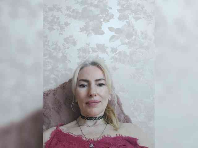 White00Pearl webcam