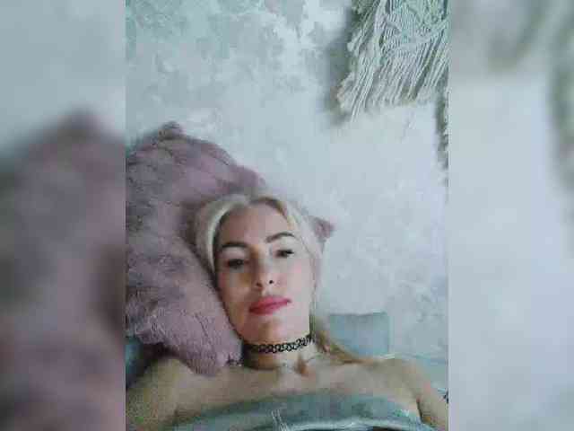 White00Pearl webcam