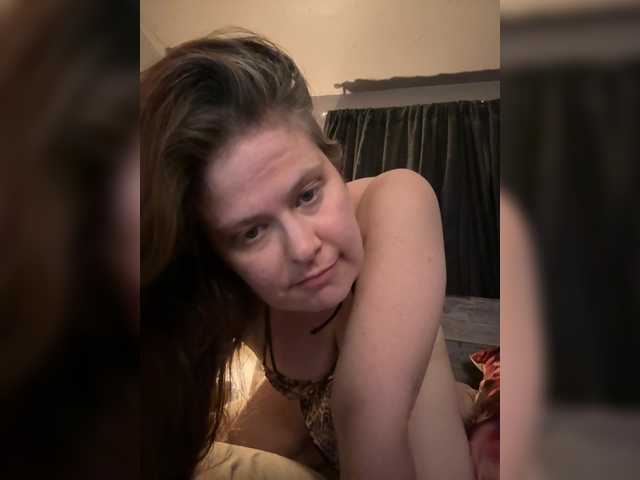 JulietteLatte81 live cam on BongaCams