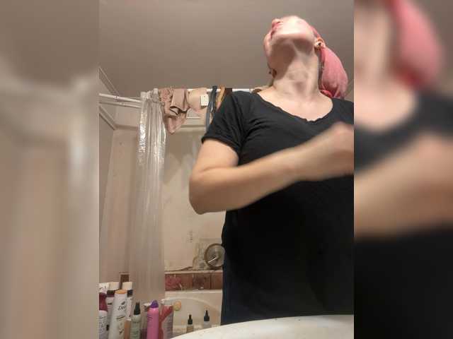 JulietteLatte81 live cam on BongaCams