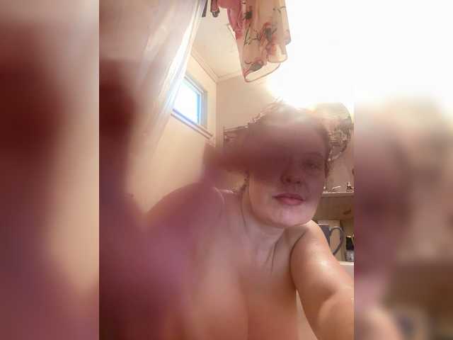 JulietteLatte81 live cam on BongaCams