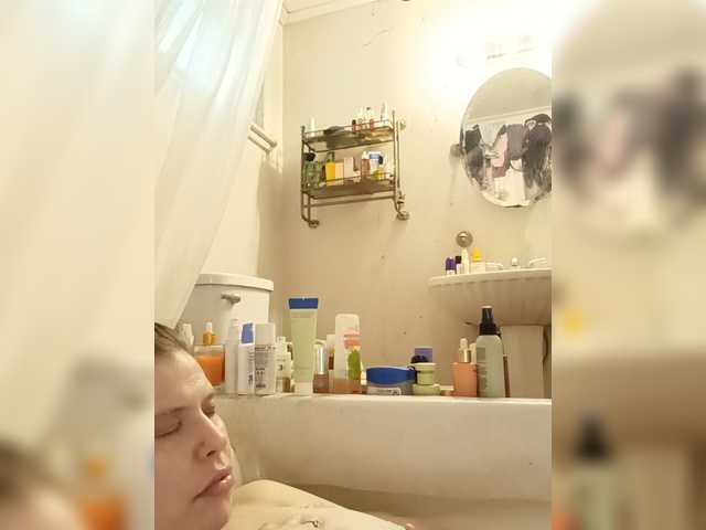 JulietteLatte81 live webcam show