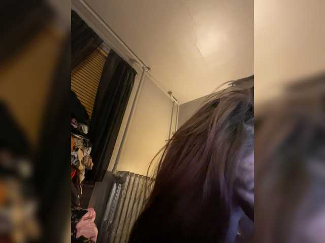 JulietteLatte81 live cam