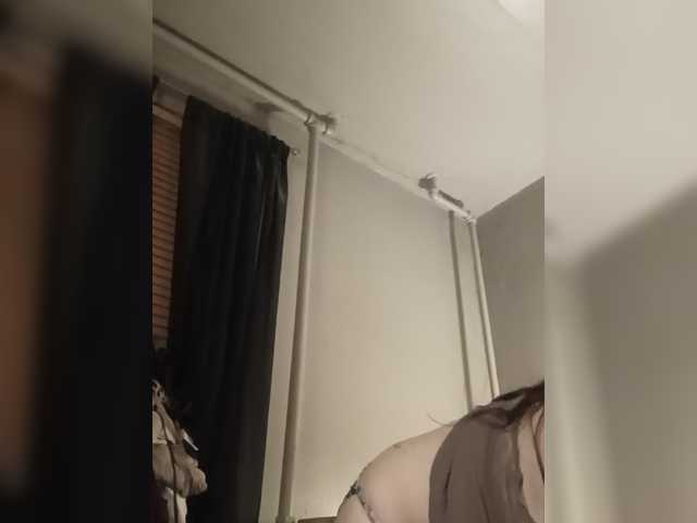 JulietteLatte81 live cam on BongaCams