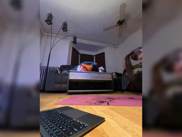 JulietteLatte81 live cam on BongaCams