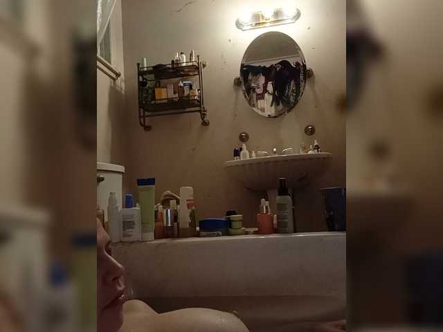 JulietteLatte81 live webcam show